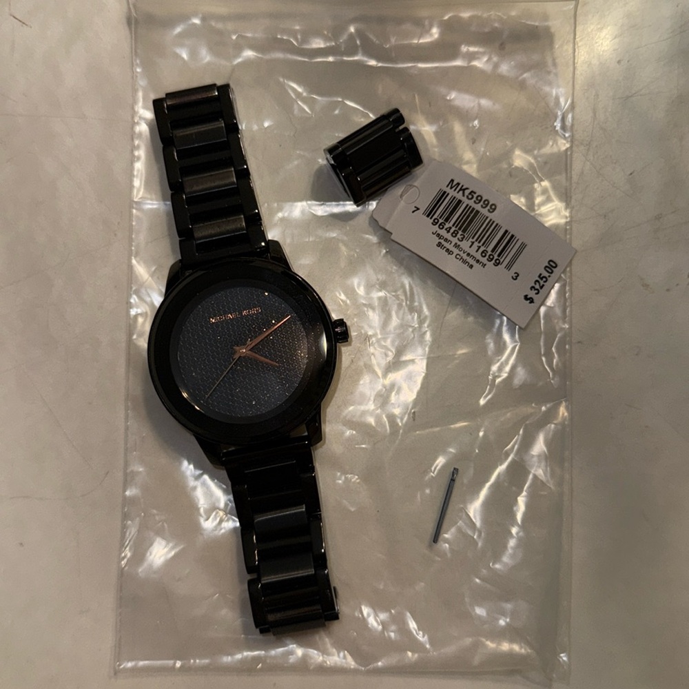 MICHAEL KORS WATCH - BRAND NEW